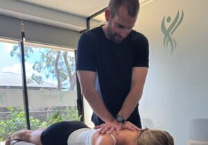 dr jennifer Fotheringham chiropractor adjusting